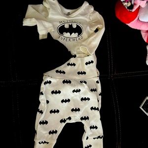 H&M Batman New Born set